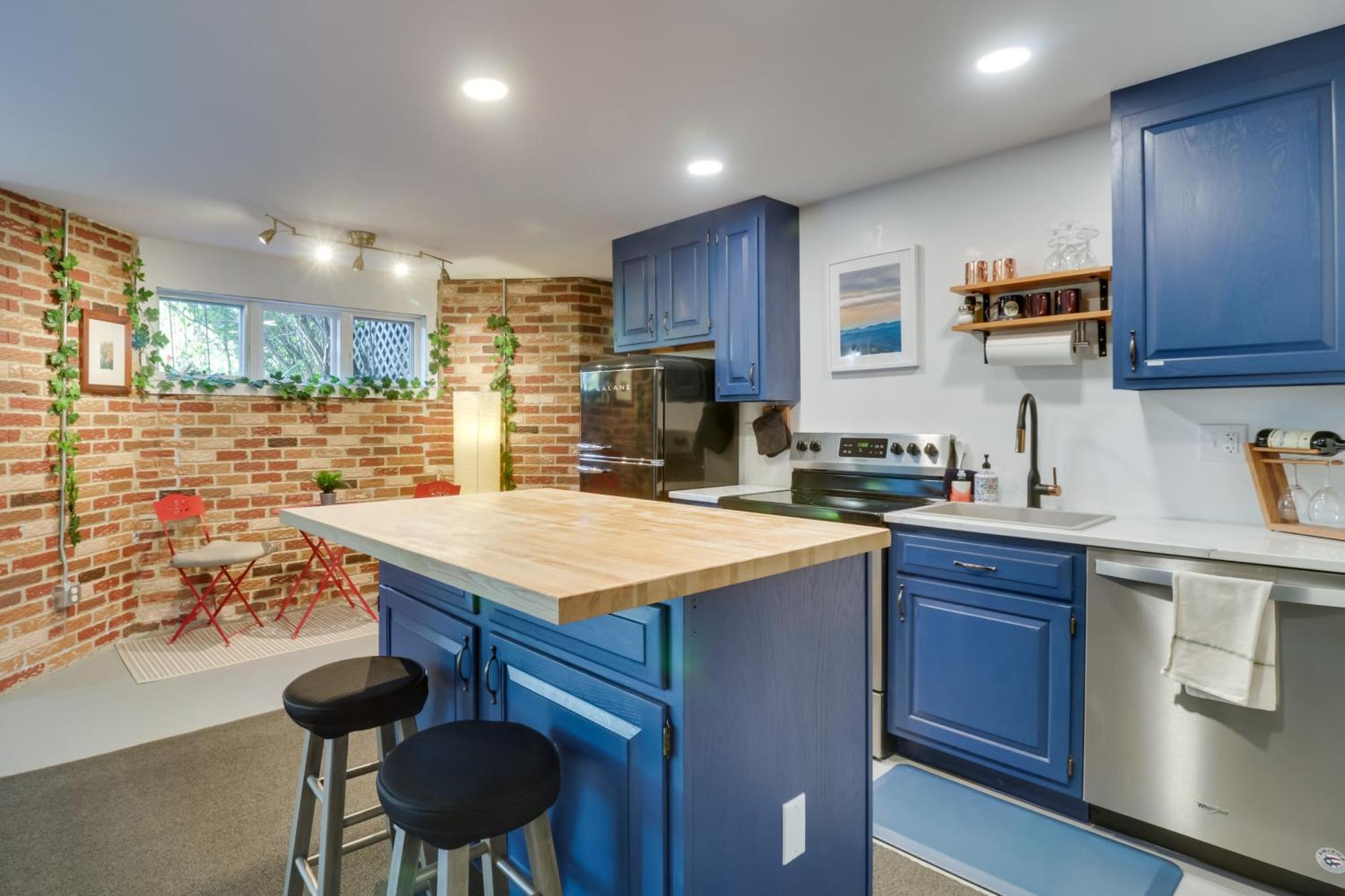 Renovated Studio On 5 Acres - Near Vineyards! Crozet Luaran gambar